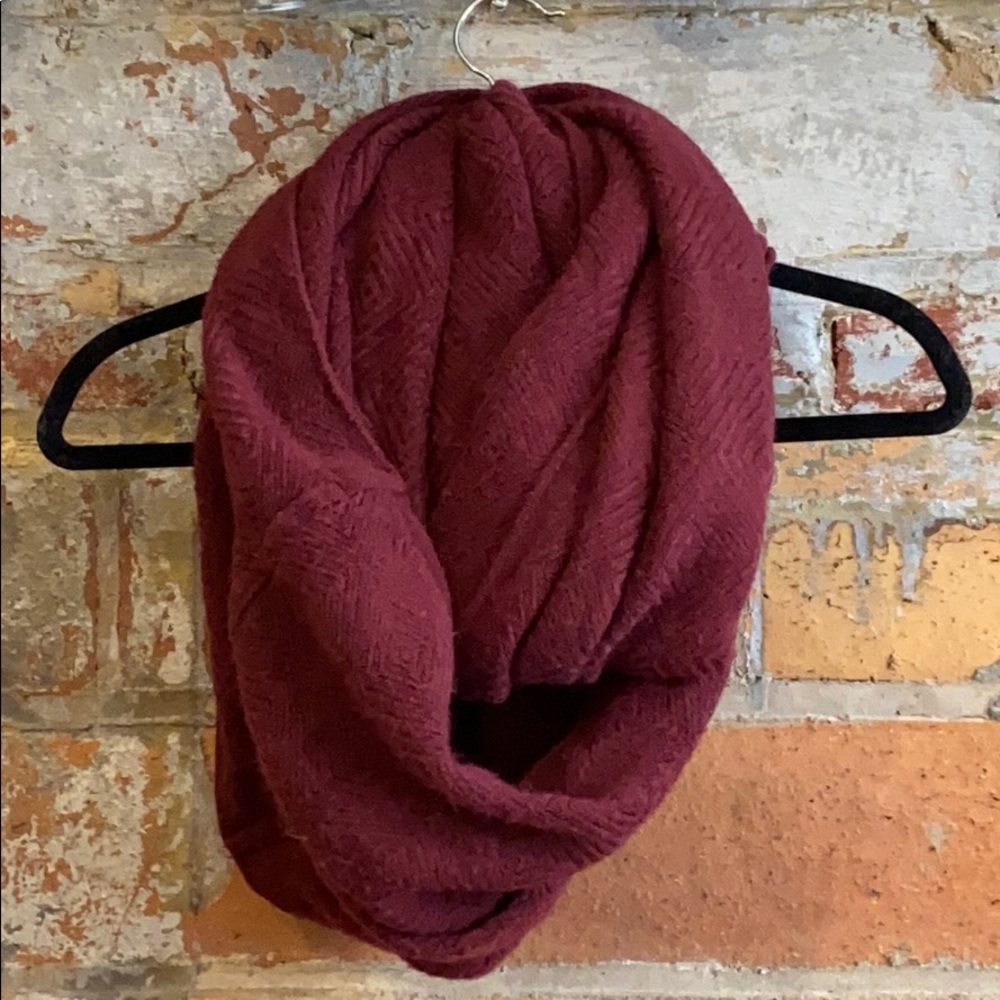 Herringbone infinity scarf